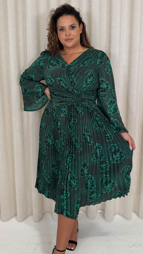 CurveWow Side Knot Pleated Dress Green Floral