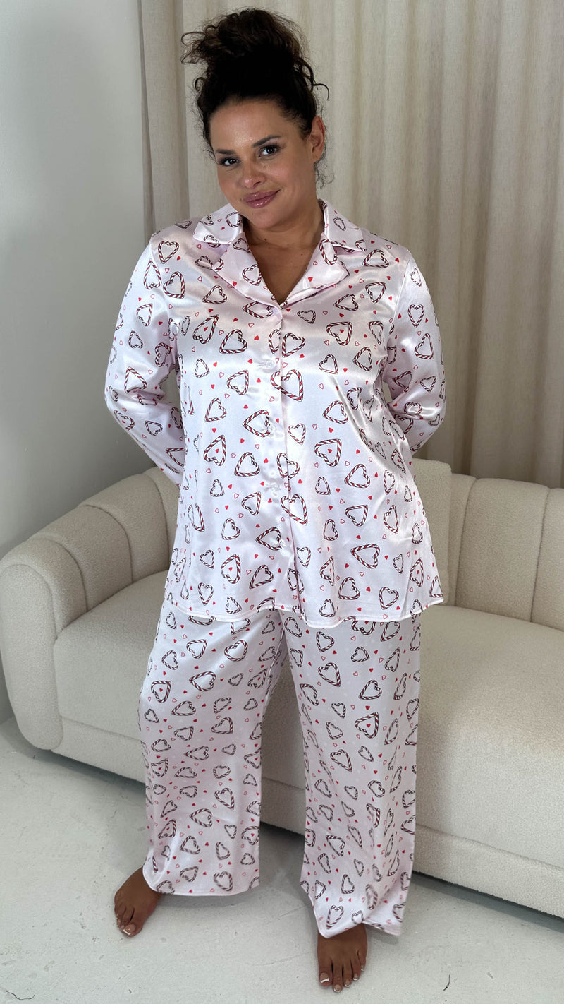 CurveWow Printed Satin Pyjama Set Heart