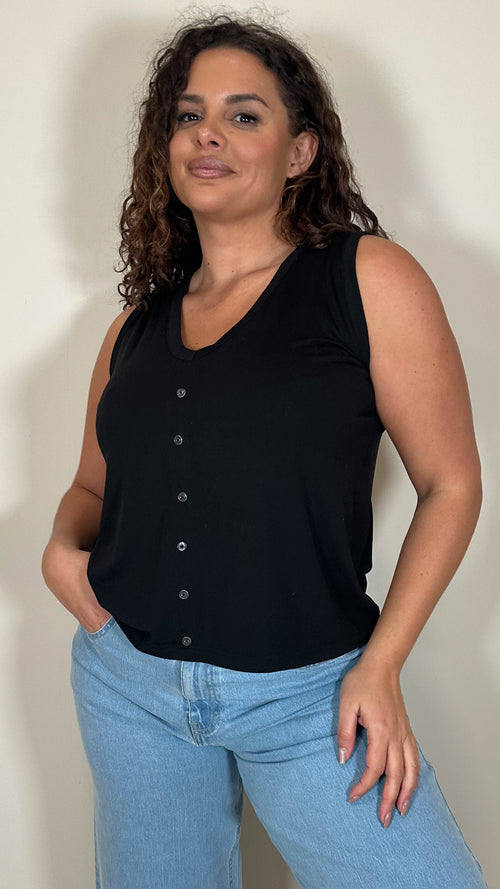 CurveWow Button Front Swing Vest Black