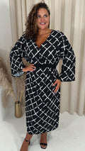 CurveWow Kimono Sleeve Midaxi Dress Mono