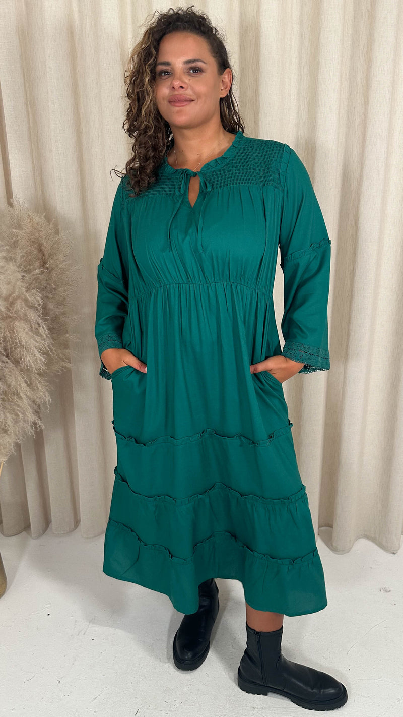 CurveWow Tie Front Tiered Maxi Dress Green