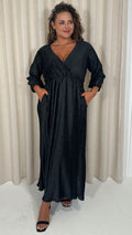 CurveWow Zigzag Plisse Balloon Sleeve Maxi Dress Black