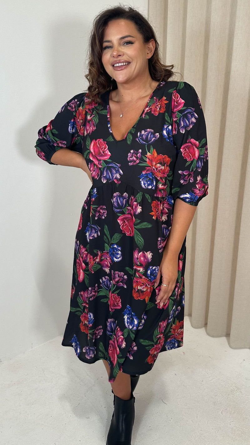 CurveWow V Neck Smock Dress Black Floral