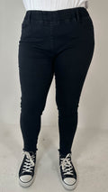 CurveWow Pull On Diamante Jegging Black