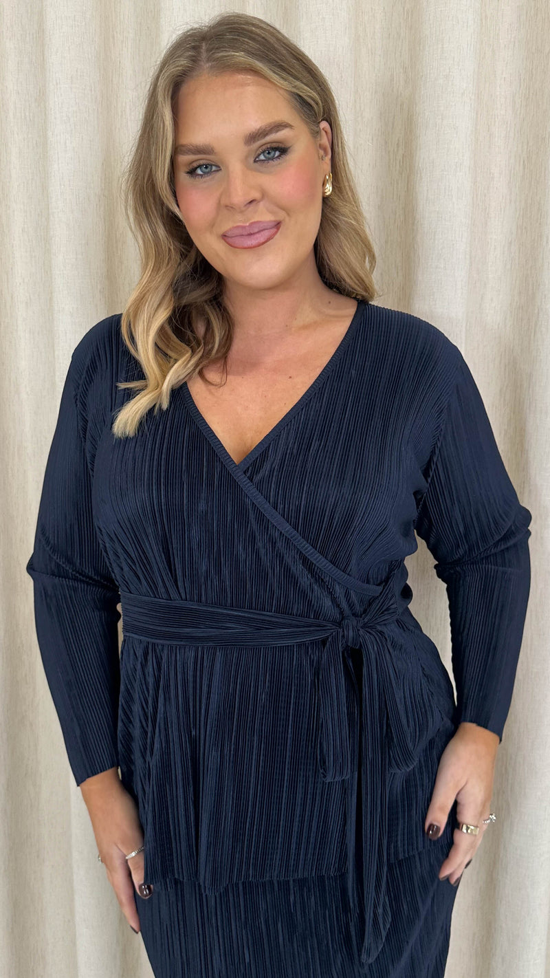 CurveWow Plisse Wrap Top Navy